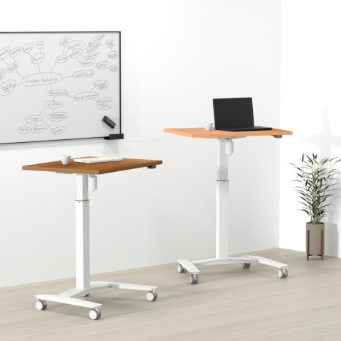Biurko komputerowe regulowane 100x60 cm z zestawem kółek Biurko komputerowe regulowane 100x60 cm z zestawem kółek