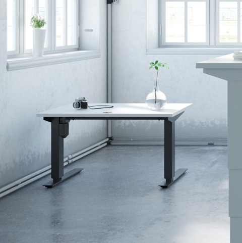 Biurko regulowane dla dzieci 501-37, 80x60 cm Biurko regulowane dla dzieci 501-37, 80x60 cm