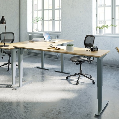 Biurko rogowe regulowane 501-37, 160x160 cm Biurko rogowe regulowane 501-37, 160x160 cm