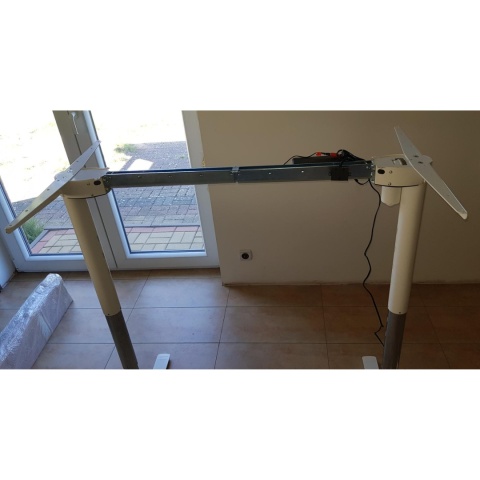 Stelaż biurka z regulacją wysokości RoundEdge, 116-176x66 cm - model powystawowy