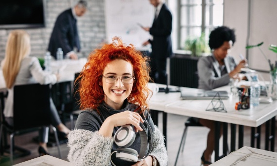 Ergonomia w pracy przy biurku - jak ją zachować?
